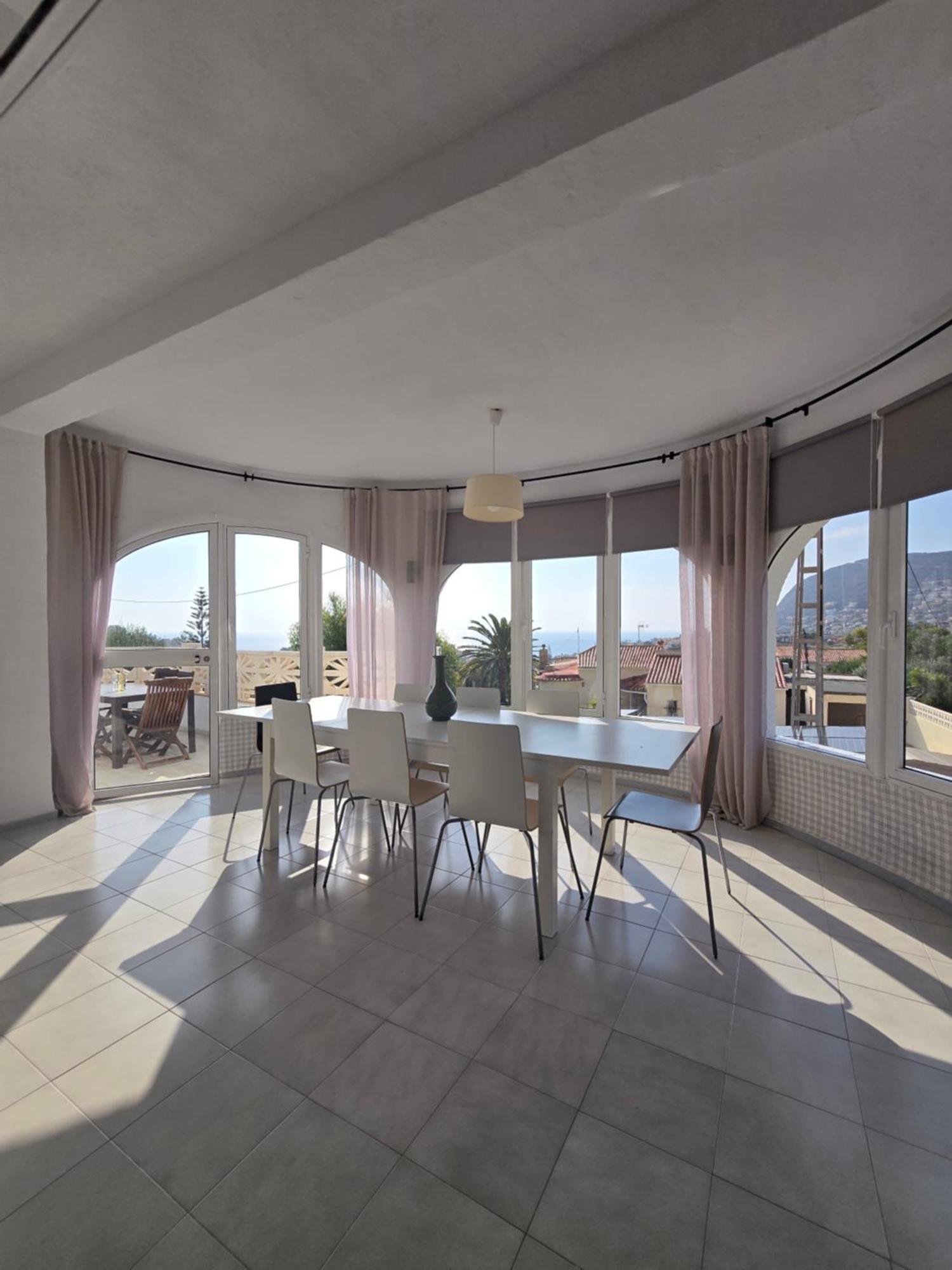 Casa De Personas Villa Калпе Екстериор снимка