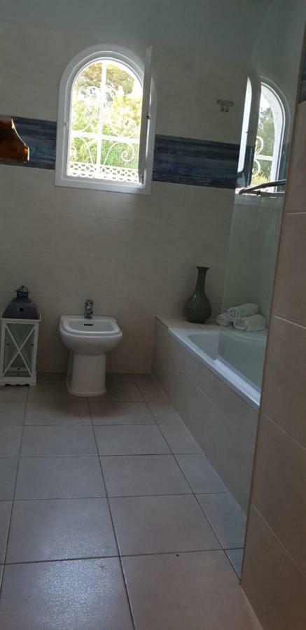 Casa De Personas Villa Калпе Екстериор снимка