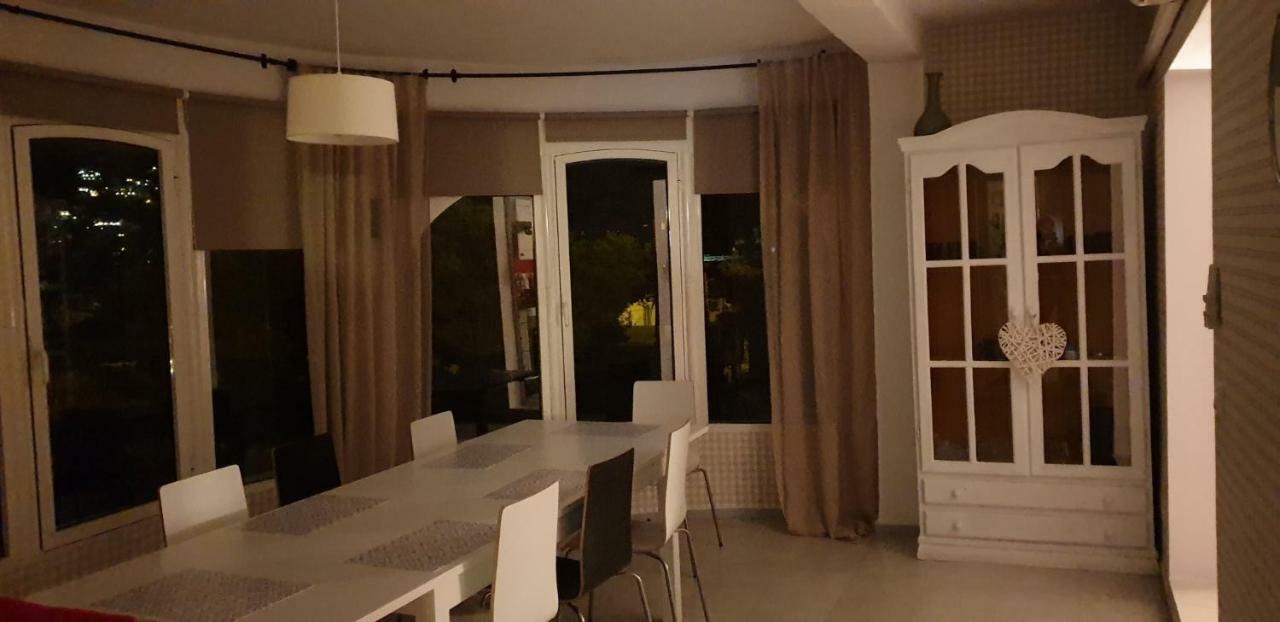 Casa De Personas Villa Калпе Екстериор снимка